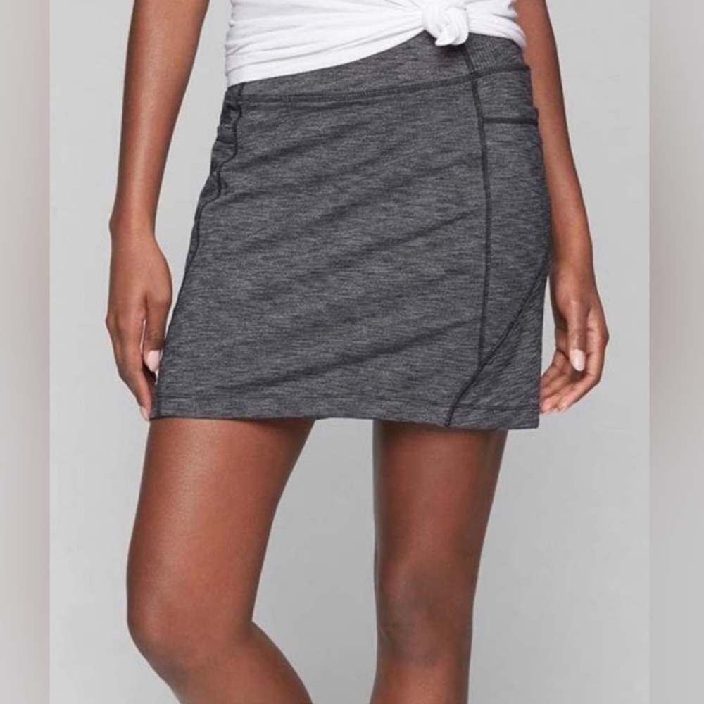 Athleta Marled Grey Excursion Skirt Skort Athletic Golf Hiking Tennis Small